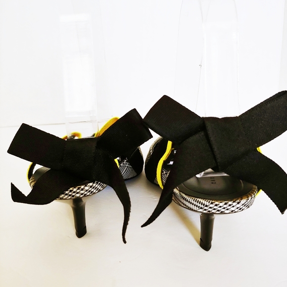 Zara Trafaulic Kitten Heels - Picture 5 of 8